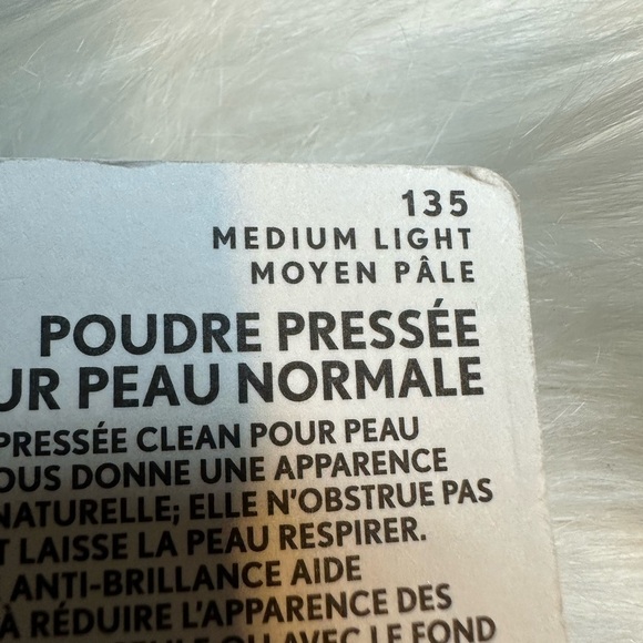 🩵3/$10 COVERGIRL Medium Light Pressed Powder - Picture 7 of 8